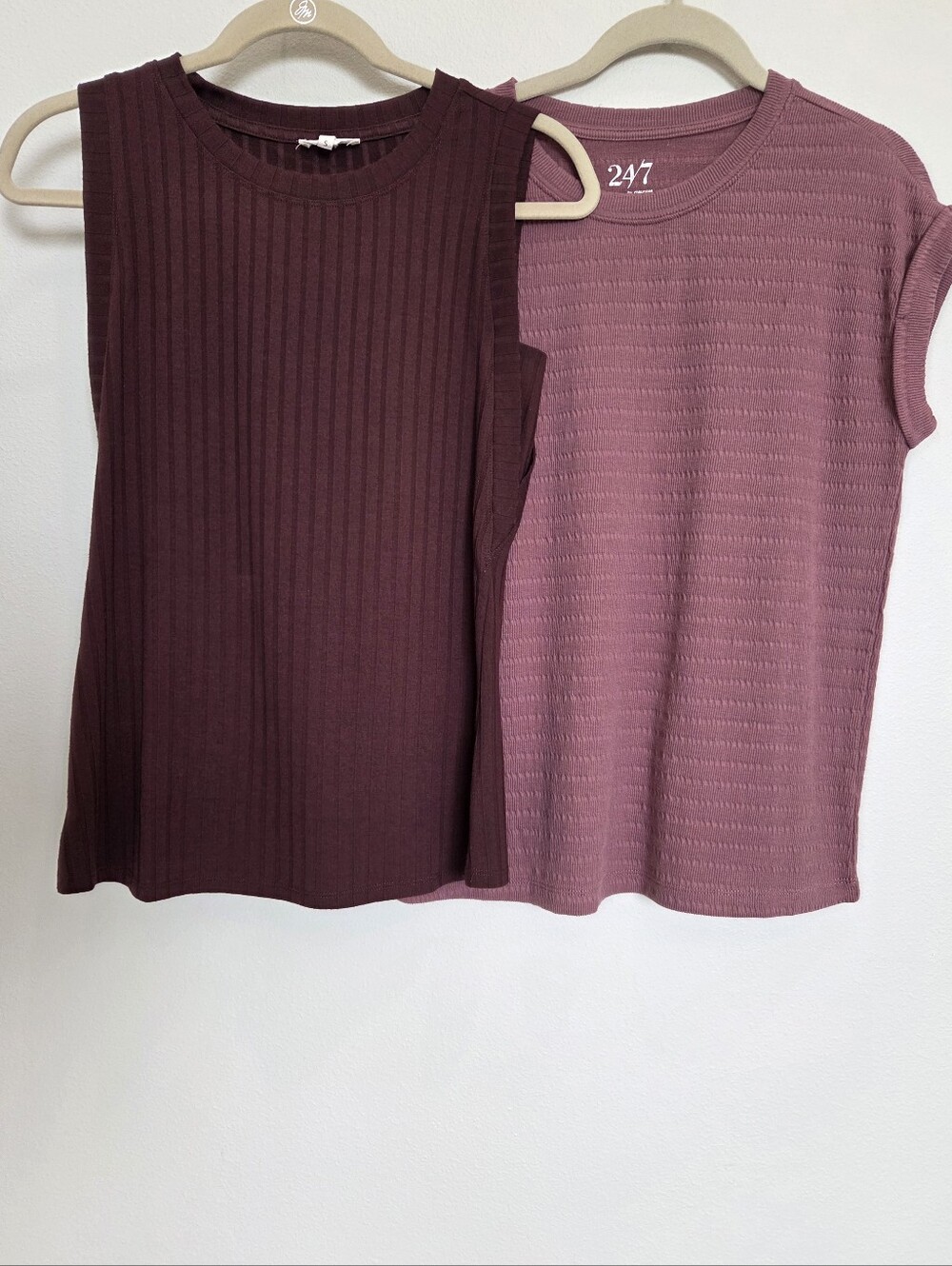 Two Women Knit Tops Mauve And Aubergine Small And XS